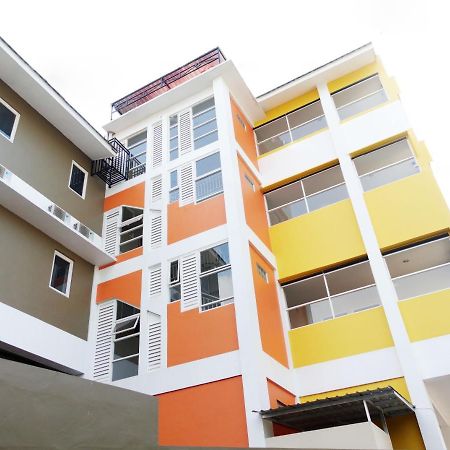 Kelir Residence Семаранг Экстерьер фото